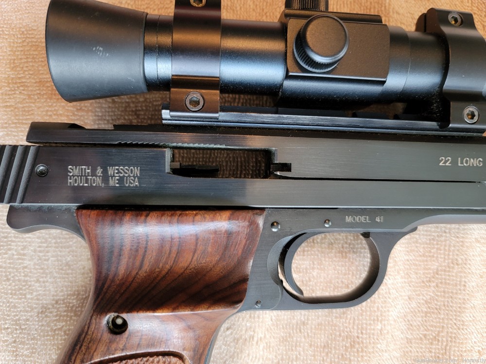 S&W Model 41 .22 LR Match Target Pistol w/Ultra Red Dot-img-3