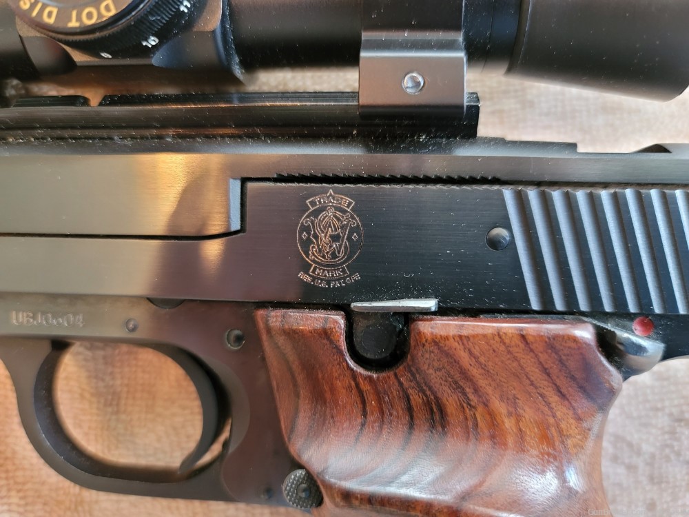 S&W Model 41 .22 LR Match Target Pistol w/Ultra Red Dot-img-12