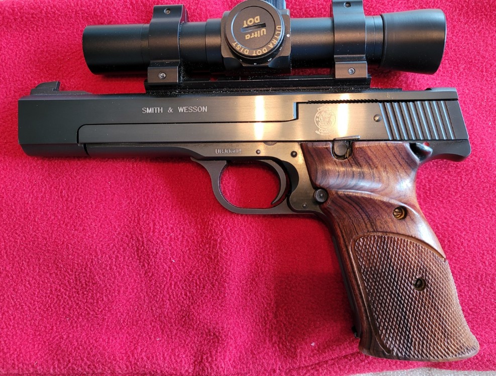 S&W Model 41 .22 LR Match Target Pistol w/Ultra Red Dot-img-0
