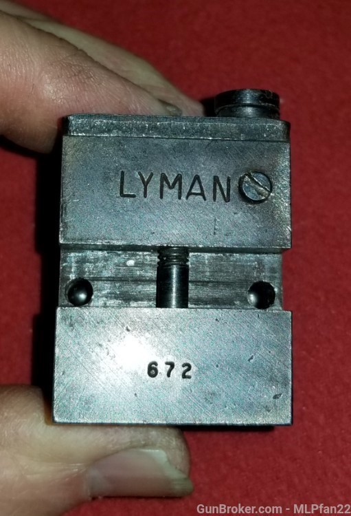 Lyman 35891 double cavity mould .358" dia 148grain full wadcutter -img-1