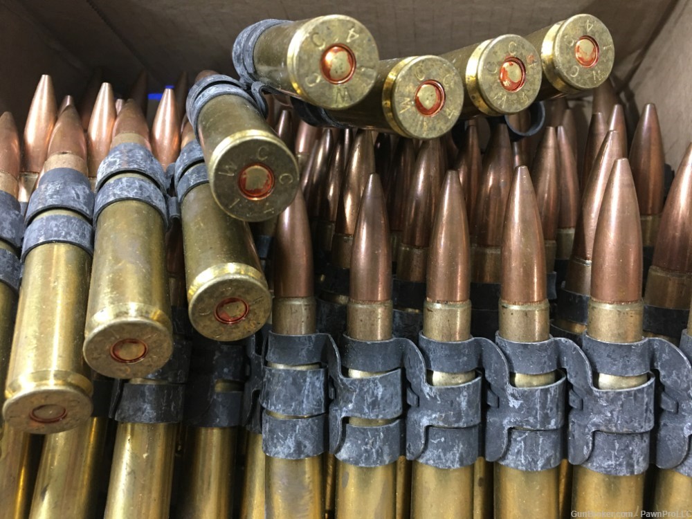 Winchester Military / Wester Cartridge Company, 87 belted rounds of 50 BMG-img-1