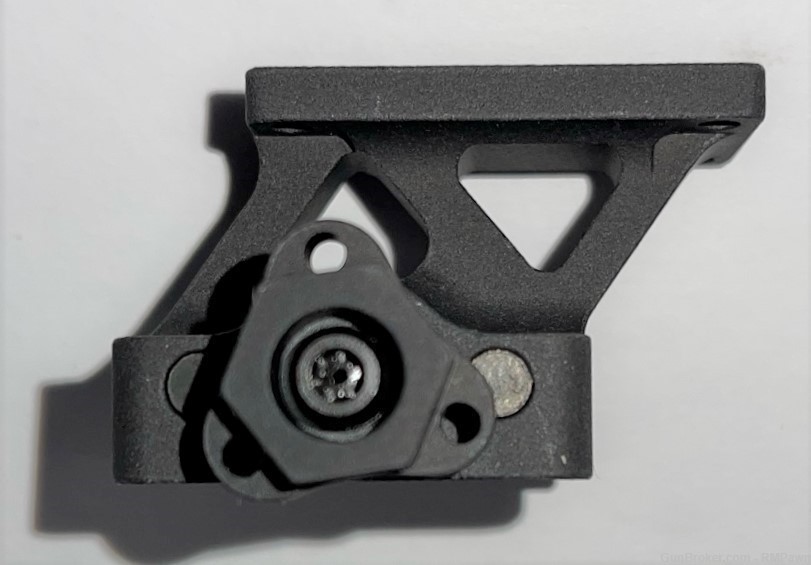 New! Trijicon MRO Quick Release Red Dot Sight Lower 1/3 Co-Witness Mount -img-0
