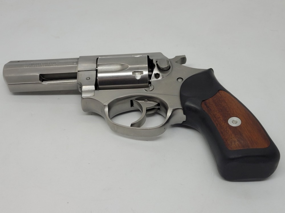 Ruger SP101 3" .38spl - used - Excellent condition - Fast Shipping-img-9