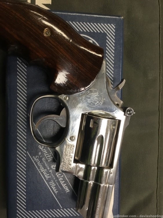 Smith and Wesson 19-3 357 Magnum-img-5