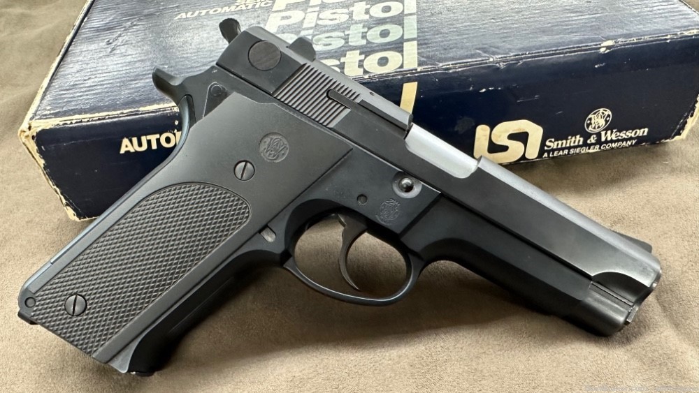 SMITH & WESSON 459, 9MM, FBI GOVERNMENT CONTRACT -img-4