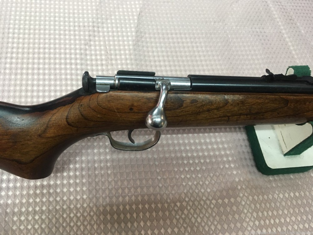 Winchester model 67A Junior .22 rifle  20" barrel.-img-12