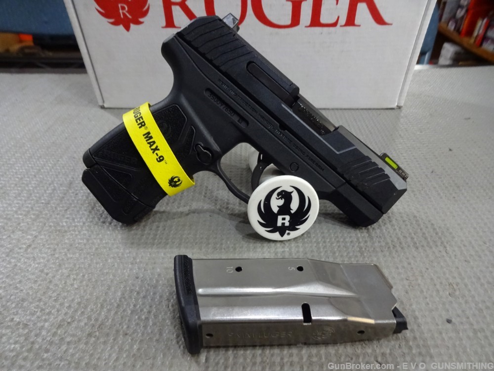 Ruger Max-9 Optic Ready 9mm Luger 3.20" Barrel  3500  03500-img-1