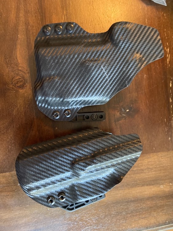 Sig 320 compact  m18 carbon fiber iwb holsters one a tlr7 light bearing -img-1