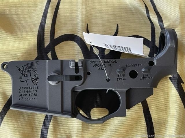 Spike's Tactical Snowflake Stripped Lower Receiver AR-15 AR15 STLS030-img-0