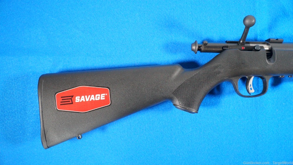 SAVAGE 93 FV .22 MAGNUM BOLT ACTION BLACK SYNTHETIC 5 ROUNDS (SV93200)-img-2