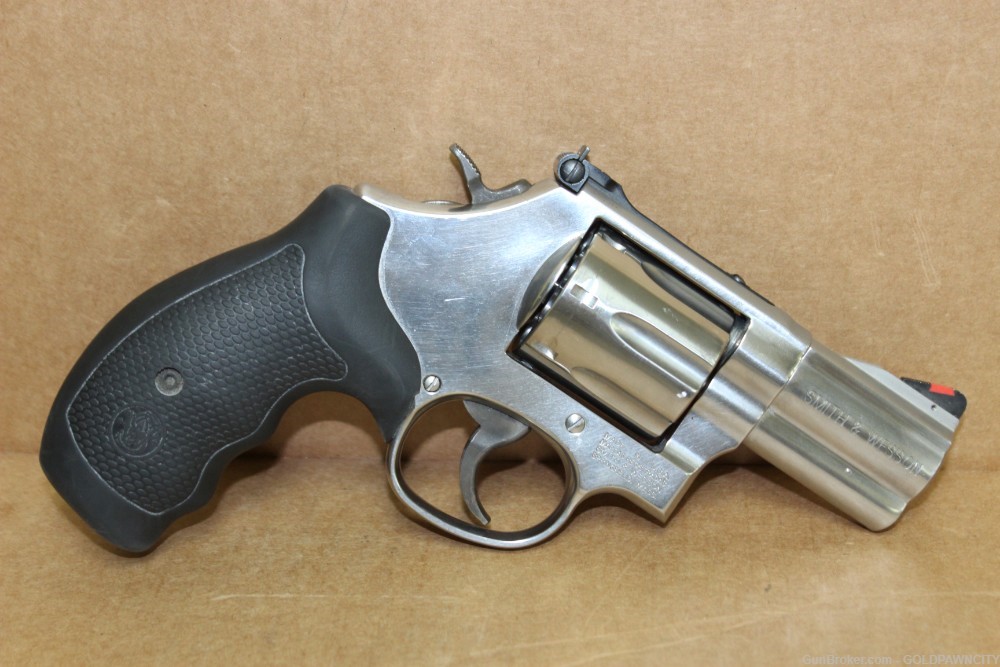 Smith & Wesson (S&W) Model 686-6 Plus 357 Magnum 3" S&W 686-6 -img-0