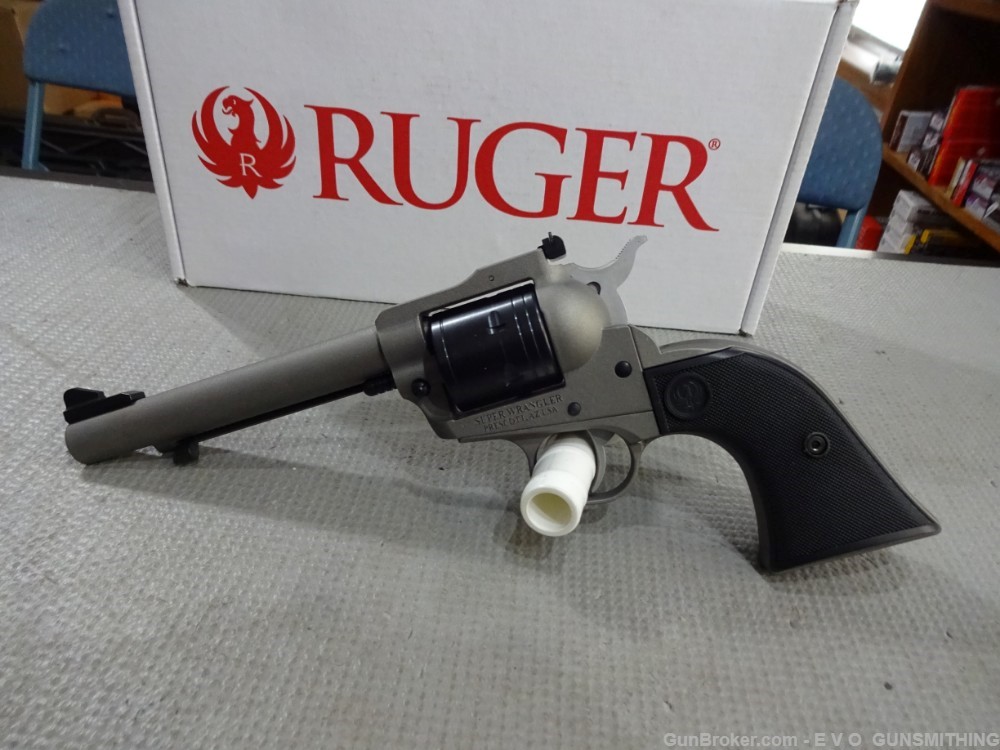 Ruger Super Wrangler 22 LR/22 WMR 6 Shot 5.50" Silver Cerakote 2033 02033-img-7
