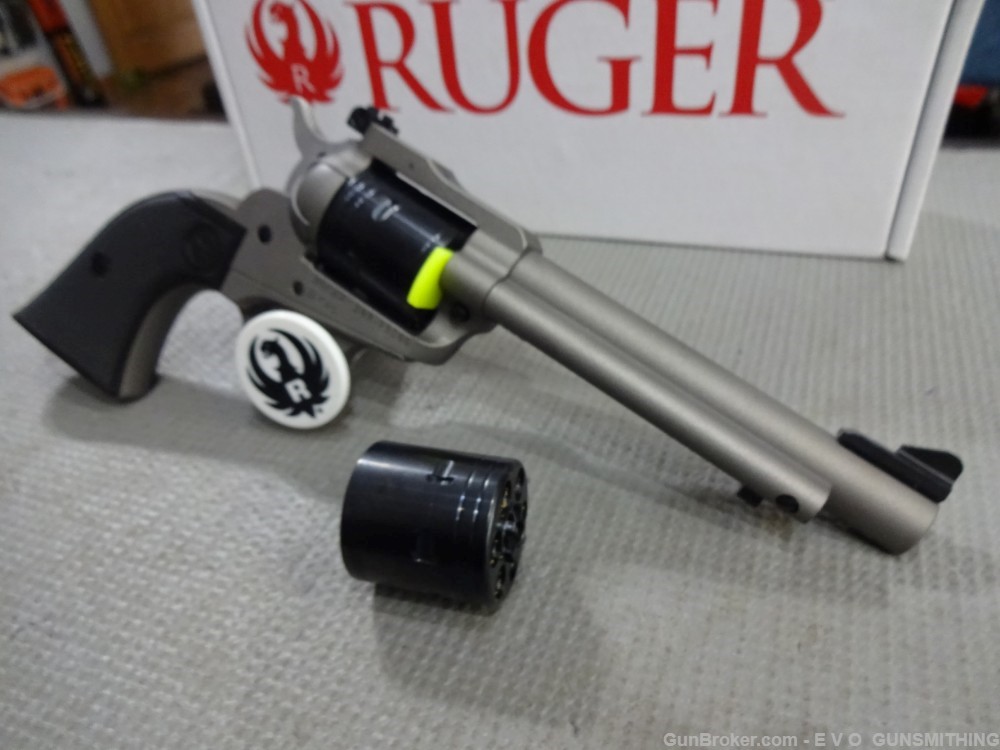 Ruger Super Wrangler 22 LR/22 WMR 6 Shot 5.50" Silver Cerakote 2033 02033-img-2