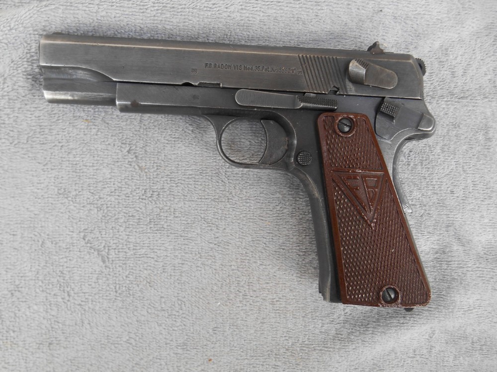 Radom VIS P.35(p.) Type 2 3-Lever Pistol Mfg. in WWII Poland by Germany    -img-0