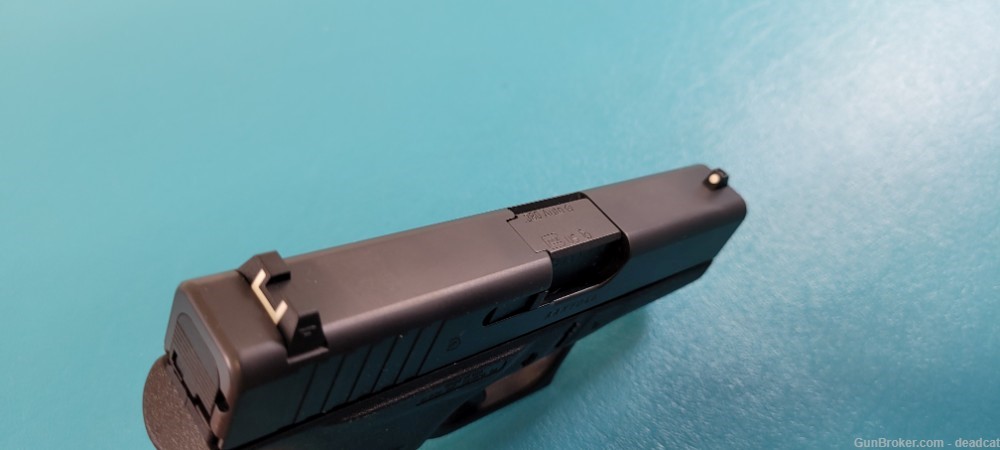 Glock Compact 42 .380 Cal Semi Auto Pistol in Case + 2 Magazines +-img-5