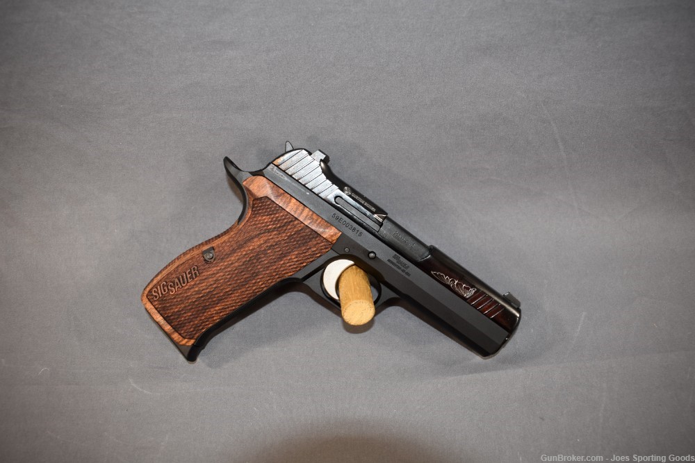 NiB - Sig Sauer P210 Carry - 9mm Semi-Auto Pistol w/ Factory Case & 3 Mags-img-1