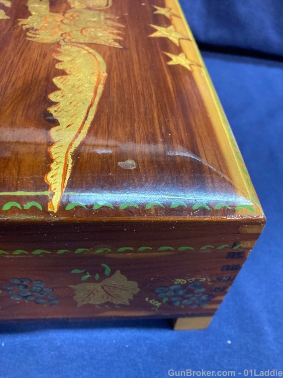 Vintage Dovetail Cedar Box-img-6