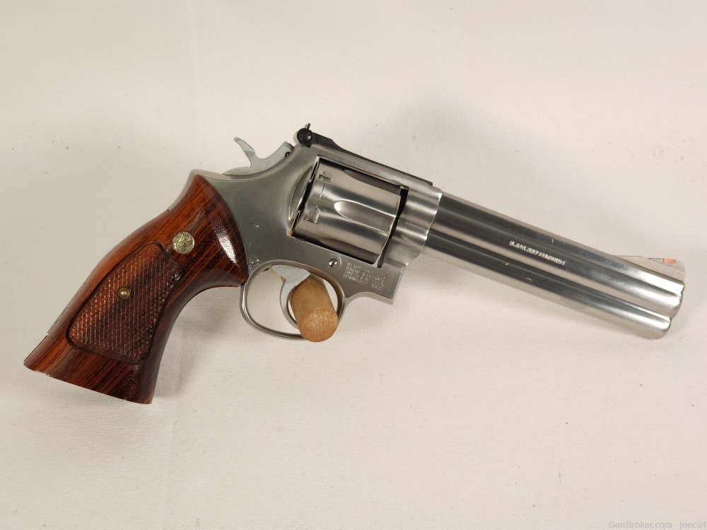 Used Smith and Wesson Model 686 357 Mag-img-1