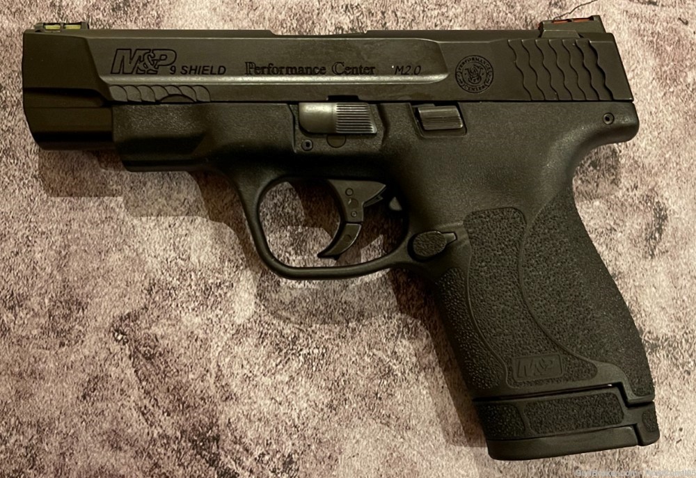 Smith & Wesson M&P M2.0 Performance Center Shield-img-0