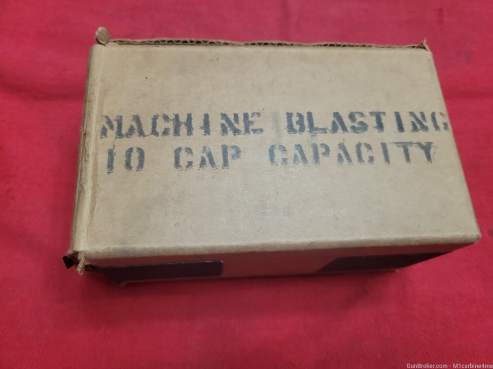 10 cap Army blasting machine with original box and leather strap -img-1