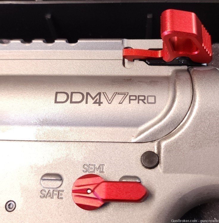 NEW Daniel Defense DDM4 DD M4 V7 PRO Gun Metal Grey DDM4V7 18" SOLD-img-11