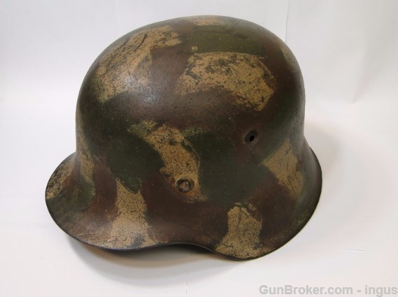 GERMAN WWII SS M42 CAMOUFLAGED HELMET WITH LINER (VERY NICE VERY RARE)-img-40