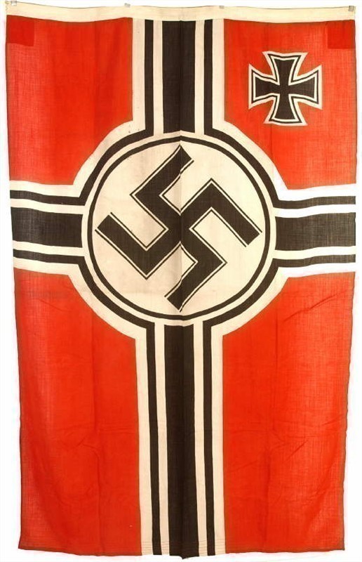 GERMAN WWII NAVAL KRIEGSMARINE MARKED REICHSKRIEGS FLAG (NICE & COMPLETE)-img-0