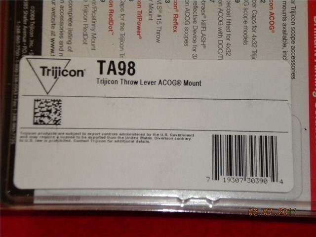 TRIJICON ACOG TA98 QUICK RELEASE MOUNT (NIB)-img-2