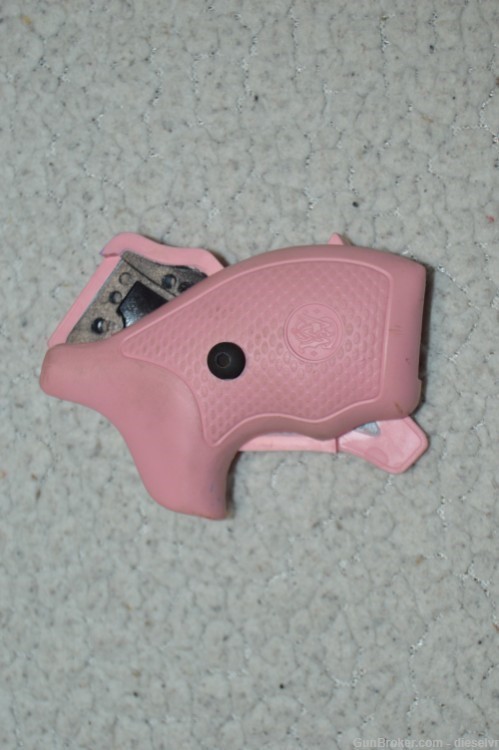 FACTORY Pink Smith & Wesson J Frame Round Butt Grips-img-0