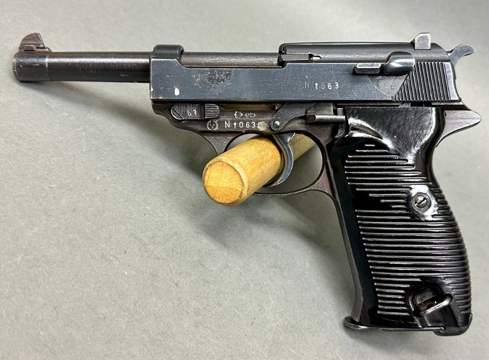 East German VOPO issue WWII Spreewerk CYQ P38 Pistol-img-2