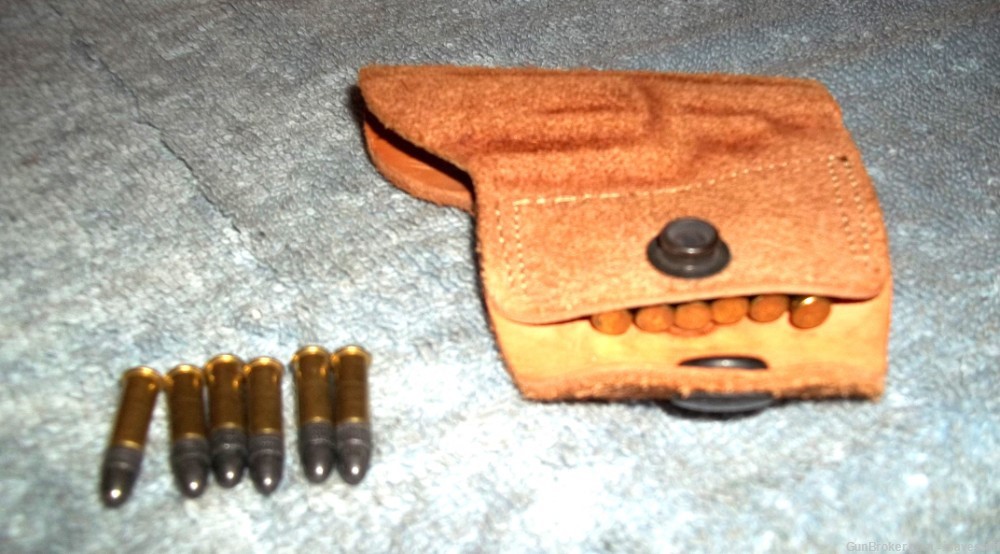 NAA North American Arms Suede Derringer Pocket Holster with Cartridge Pouch-img-0