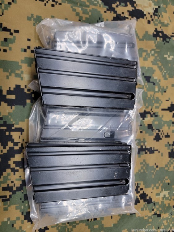Ar15 magazines SS. C products.  -img-0
