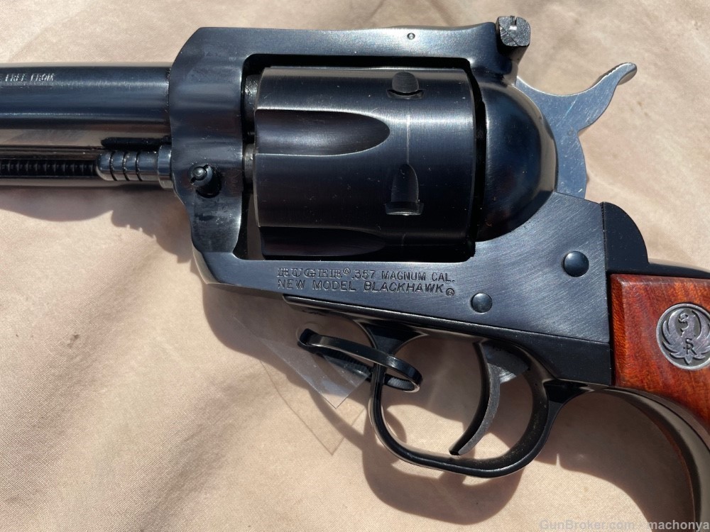Ruger New Model Blackhawk 357 Magnum Revolver Blued Nice with Holster-img-15