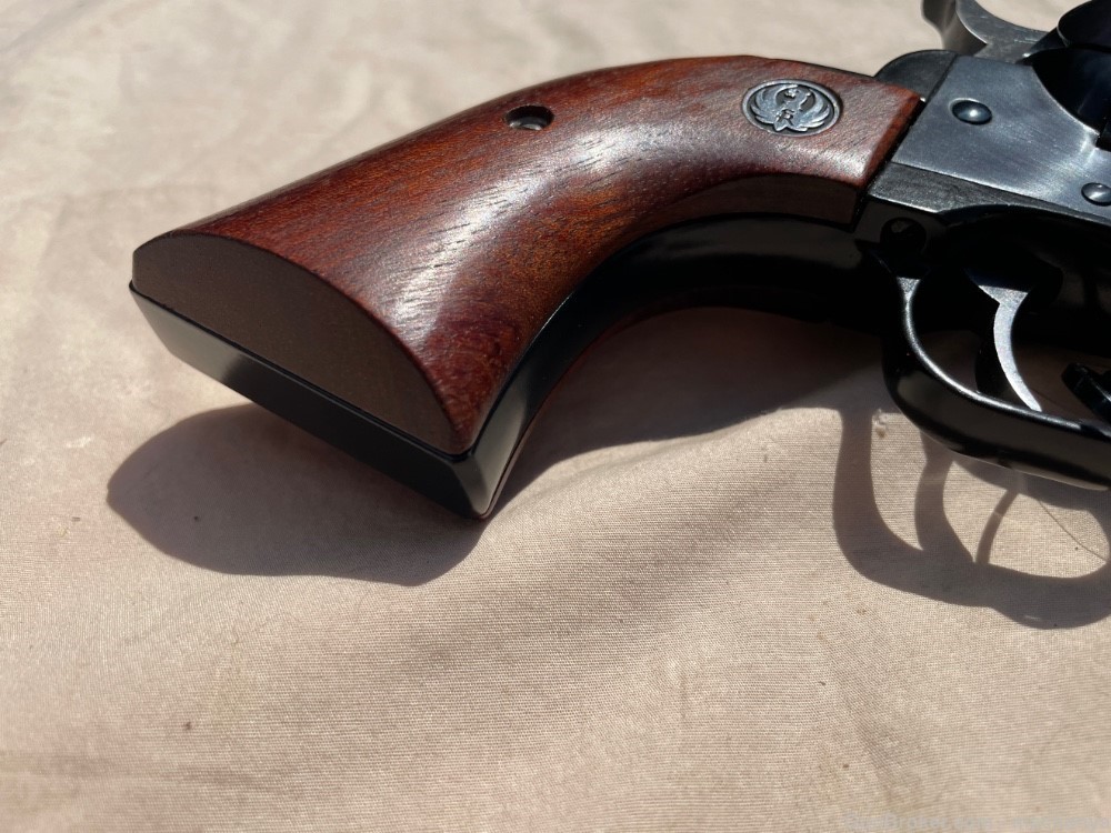 Ruger New Model Blackhawk 357 Magnum Revolver Blued Nice with Holster-img-8