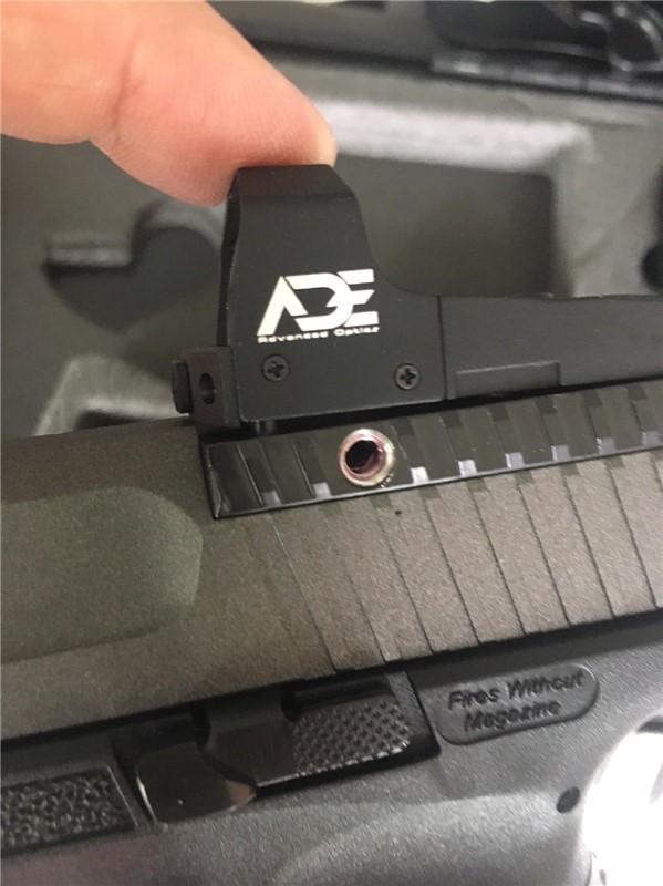 ADE RD3-006 GREEN Dot reflex Sight + Beretta (A1) pistol mount-img-1