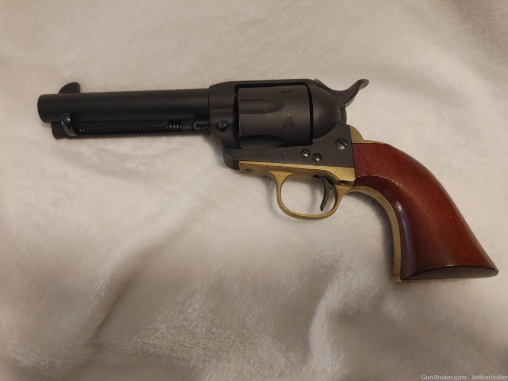 Uberti 1873 Cattleman Hombre 45 Colt 4.75”  -img-1