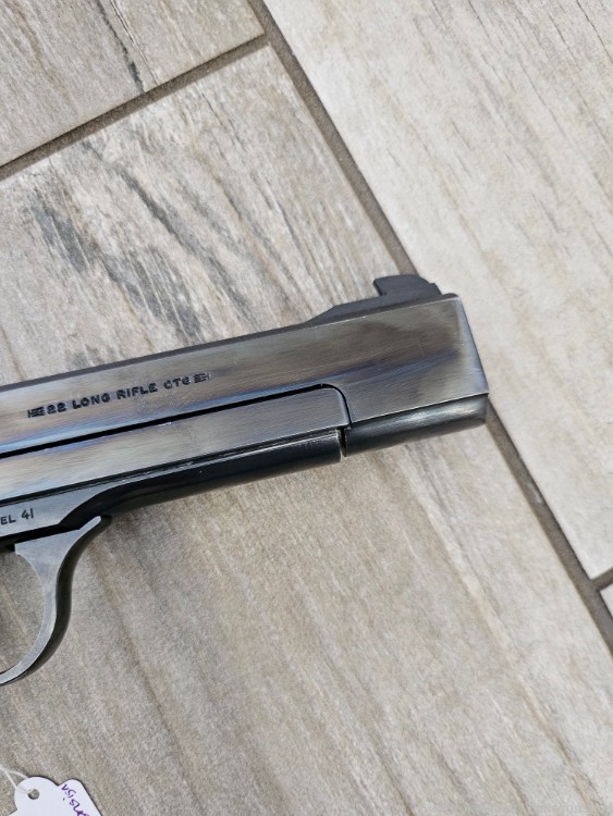 Smith & Wesson Model 41 22LR Semi Auto Pistol -img-5