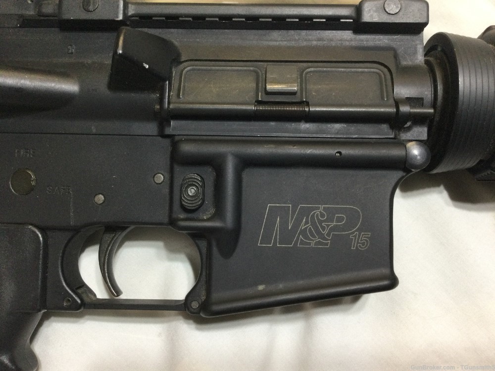 SMITH & WESSON M&P 15 Lower Receiver with a Chiappa M4-22 Upper.-img-19