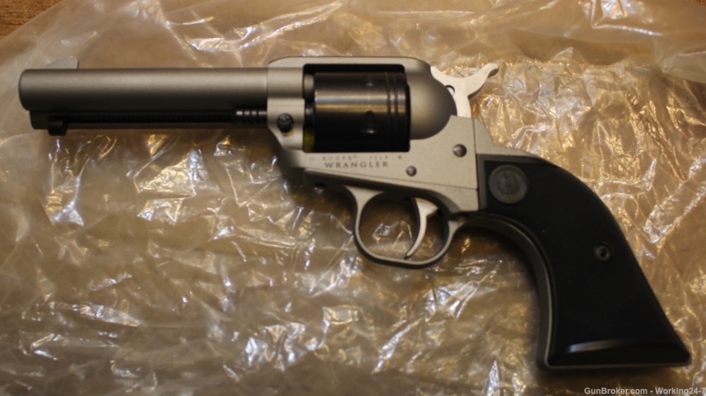 Ruger Wrangler Revolver SKU 02003, 22 LR, 4.62", Black Synthetic Grips-img-2