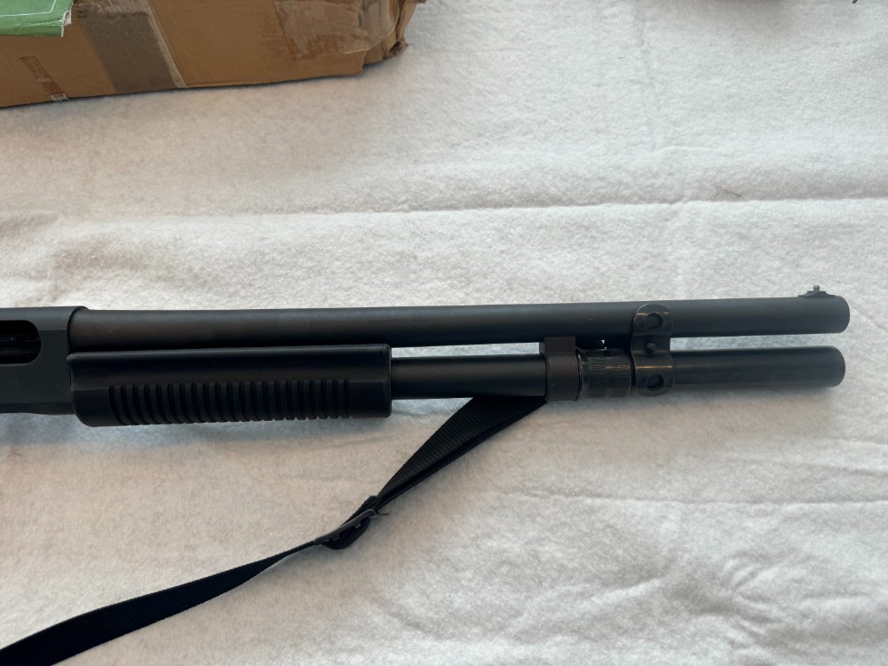 Used Remington 870 w/2 barrels and forends -img-2