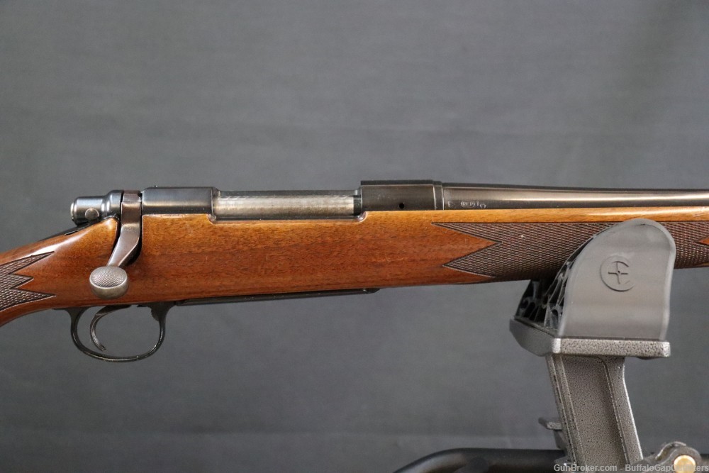 Remington 700 Classic 7mm Rem. mag Bolt Action Rifle-img-2