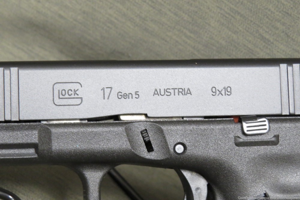Glock G17 G5 9mm Pistol PA175S203 17 17+1-img-2