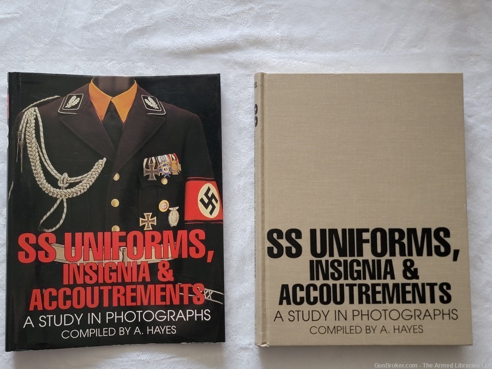 SS Uniforms, Insignia and Accoutrements: A Study in Photographs by A. Hayes-img-9