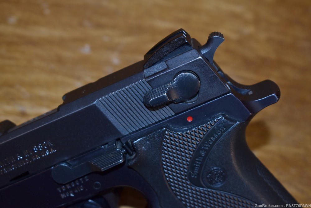 Smith & Wesson Model 410 .40 S&W Semi-Auto Pistol 10RD Black-img-6