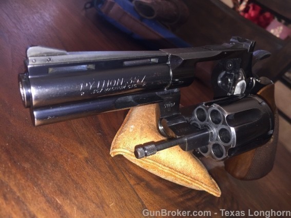 Colt Python .357 Magnum 4” 1966 95%+ RARE Hollow Under Lug Colt Letter-img-24