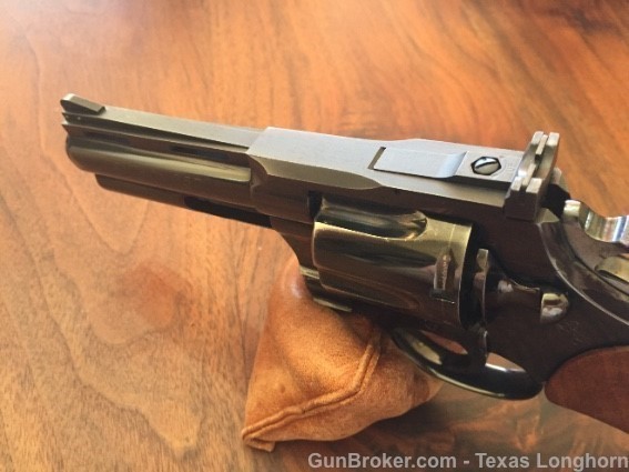 Colt Python .357 Magnum 4” 1966 95%+ RARE Hollow Under Lug Colt Letter-img-15
