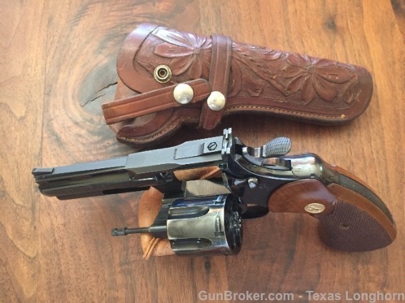 Colt Python .357 Magnum 4” 1966 95%+ RARE Hollow Under Lug Colt Letter-img-34