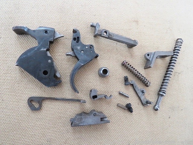 Rossi Model 335 .38 Spl Revolver Hammer Trigger & Internal Parts Lot Kit-img-7