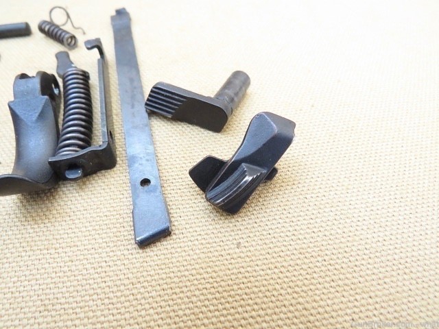 Bersa Model 95 .380 Pistol Internal Small Parts Lot Kit-img-3