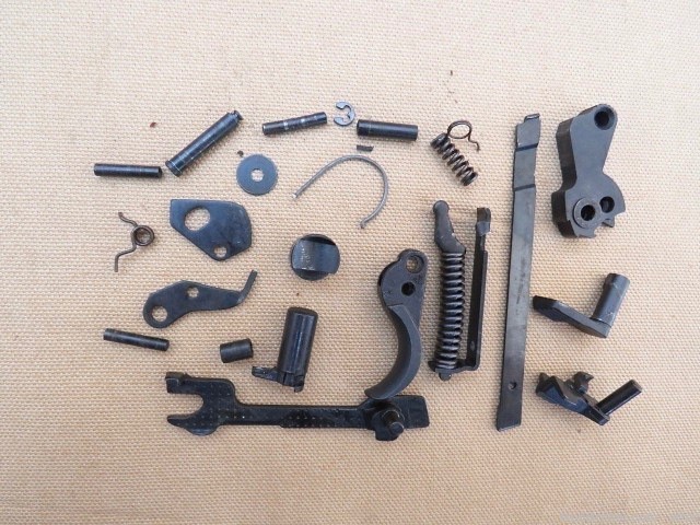Bersa Model 95 .380 Pistol Internal Small Parts Lot Kit-img-0